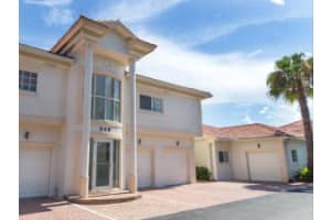 548 7th Square SW, Vero Beach, FL 32962, Sold 09/30/15