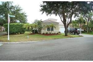 289 NW 116th Ln, Coral Springs, FL 33071, Sold 09/14/15