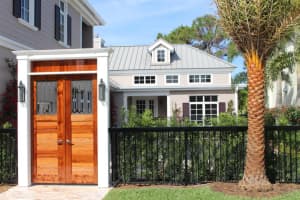 10323 SE Marigold Cir, Hobe Sound, FL 33455, Sold 04/08/16