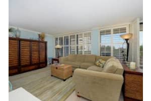 5280 N Ocean Dr, Riviera Beach, FL 33404, Sold 12/02/15