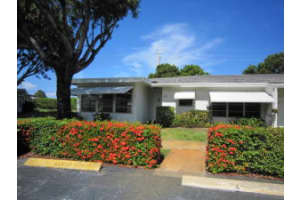 7208 E Oakridge Cir, Lantana, FL 33462, Sold 10/02/15