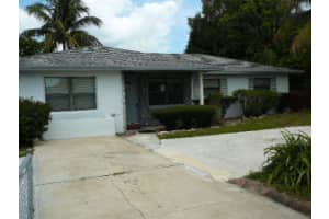 3102 Langston Dr, Fort Pierce, FL 34946, Sold 08/14/15