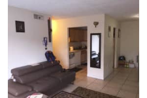 429 Executive Center Dr, West Palm Beach, FL 33401, Sold 10/08/15