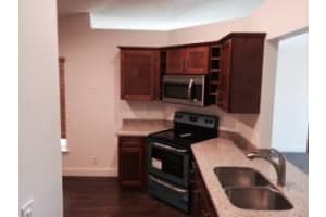 8081 Palm Gate Dr, Boynton Beach, FL 33436, Sold 09/25/15