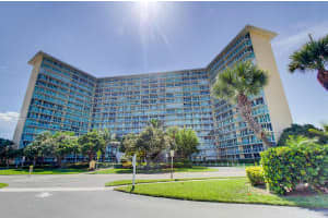 333 NE 21st Ave, Deerfield Beach, FL 33441, Sold 08/27/15