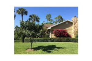 385 33rd Ave SW, Vero Beach, FL 32968, Sold 03/25/16