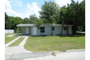 2614 2nd St SW, Vero Beach, FL 32962, Sold 10/23/15