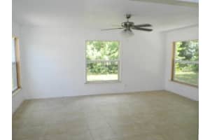 2614 2nd St SW, Vero Beach, FL 32962, Sold 10/23/15
