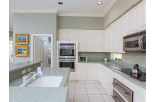MLS# R10153607, Vero Beach, Florida 32963