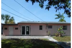 2104 Longwood Rd, West Palm Beach, FL 33409, Sold 10/23/15
