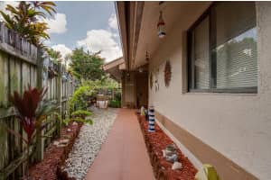 7715 Kenway Pl E, Boca Raton, FL 33433, Sold 09/09/15