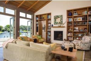 4586 Pebble Bay S, Vero Beach, FL 32963, Sold 02/18/16