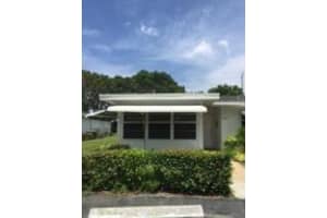 7230 E Oakridge Cir, Lantana, FL 33462, Sold 08/31/15