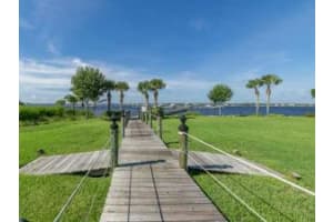 2150 NW Plumbago Trail, Stuart, FL 34994, Sold 10/16/15