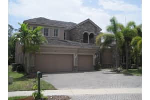 9105 Pineville Dr, Wellington, FL 33467, Sold 12/28/15