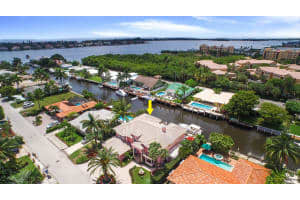 125 Neptune Dr, Hypoluxo, FL 33462, Sold 07/08/16