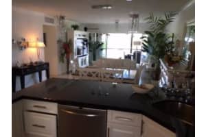 410 N Federal Hwy, Deerfield Beach, FL 33441, Sold 11/02/15