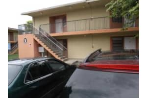 4017 Lakeside Dr, Tamarac, FL 33319, Sold 10/08/15