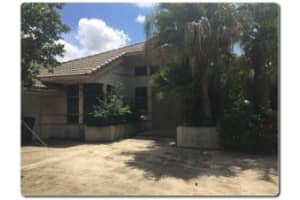 2425 Chesapeake Cir, West Palm Beach, FL 33409, Sold 03/11/16