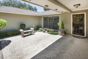 MLS# R10159138, Vero Beach, Florida 32963