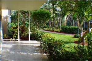 3605 S Ocean Blvd, South Palm Beach, FL 33480, Sold 01/06/16