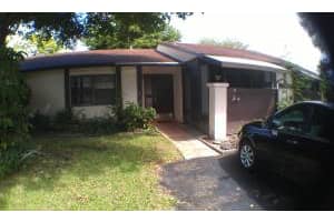 31 Mahoris Dr, Royal Palm Beach, FL 33411, Sold 09/30/15