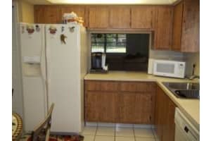 23 Ridge Pointe Dr, Boynton Beach, FL 33435, Sold 12/04/15