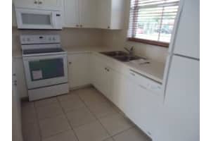 225 Riverwalk Cir, Sunrise, FL 33326, Sold 07/29/16