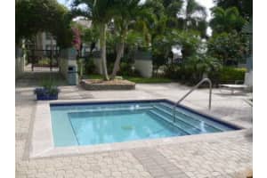 728 Executive Center Dr, West Palm Beach, FL 33401, Sold 11/30/15