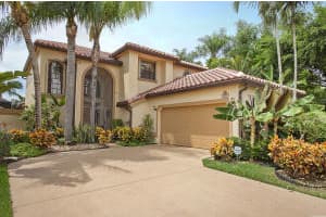10021 Lexington Cir N, Boynton Beach, FL 33436, Sold 10/09/15