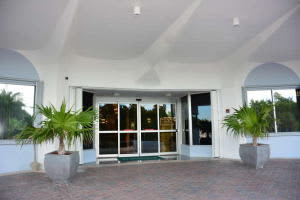 5200 N Ocean Dr, Riviera Beach, FL 33404, Sold 12/30/15