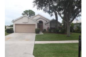 3800 Cypress Lake Dr, Lake Worth, FL 33467, Sold 04/15/16