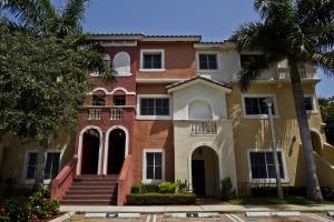 514 Bayfront Dr, Boynton Beach, FL 33435, Sold 10/08/15