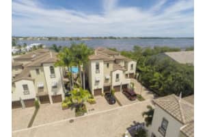 1020 Via Villagio, Hypoluxo, FL 33462, Sold 04/15/16