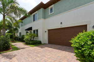 563 NW Library Commons Way, Boca Raton, FL 33432, Sold 12/10/15