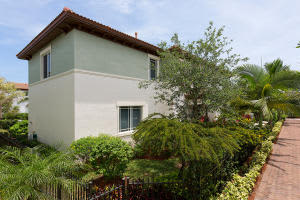 563 NW Library Commons Way, Boca Raton, FL 33432, Sold 12/10/15