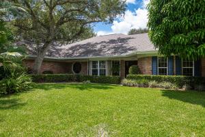 1037 Poitras Dr, Vero Beach, FL 32963, Sold 11/02/15