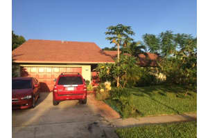 880 Ryanwood Dr, West Palm Beach, FL 33413, Sold 01/22/16