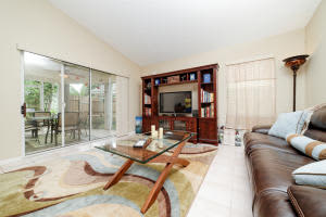 8644 Windy Cir, Boynton Beach, FL 33472, Sold 08/18/16