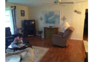 7282 E Oakridge Cir, Lantana, FL 33462, Sold 07/28/16