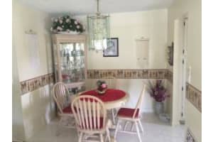 7282 E Oakridge Cir, Lantana, FL 33462, Sold 07/28/16