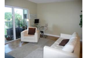 230 N Federal Hwy, Deerfield Beach, FL 33441, Sold 01/22/16