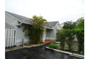 10151 NW 3rd St, Pembroke Pines, FL 33026, Sold 02/12/16