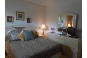 2420 S Federal Hwy, Boynton Beach, FL 33435, Sold 08/31/16