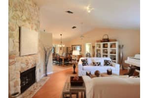 615 19th St SE, Vero Beach, FL 32962, Sold 01/19/16