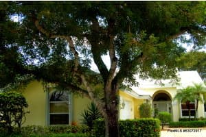 2360 Oak Tree Ln, West Palm Beach, FL 33409, Sold 10/15/15