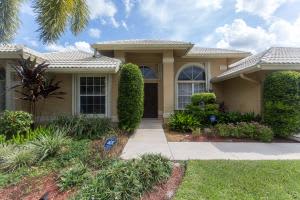 2357 Stonegate Dr, Wellington, FL 33414, Sold 04/20/16