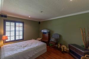 2357 Stonegate Dr, Wellington, FL 33414, Sold 04/20/16