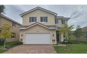 4755 Foxtail Palm Ct, Greenacres, FL 33463, Sold 10/15/15