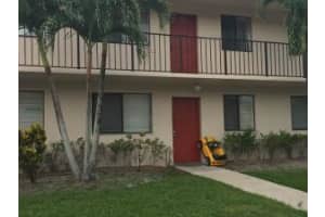 700 Nottingham Cir, Greenacres, FL 33463, Sold 01/12/16